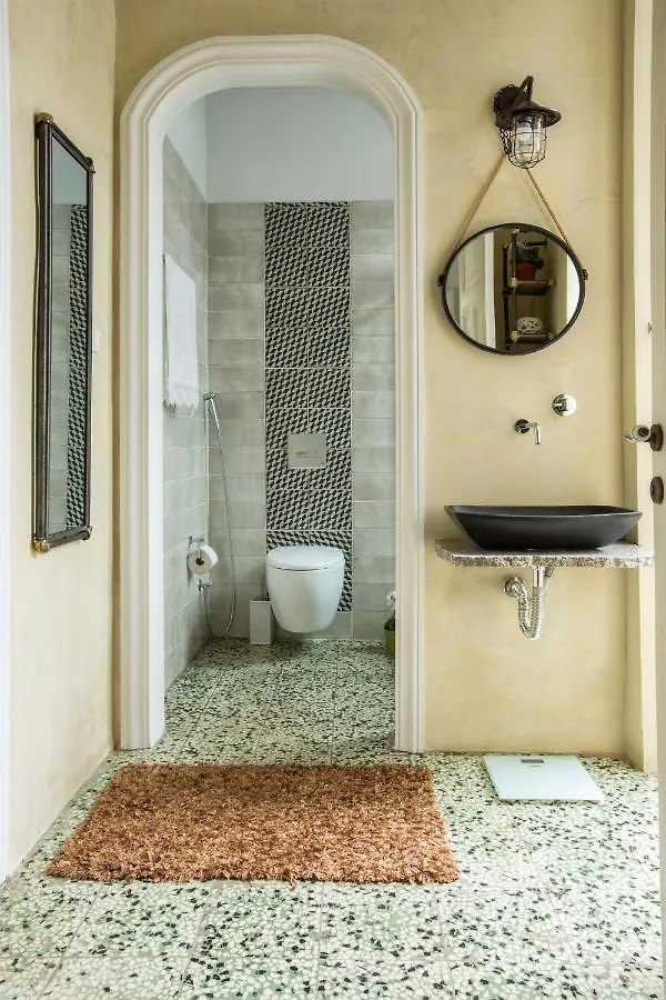 #Classicvillas, Luxurious Historic Villa